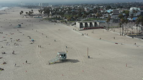 Play Surfers Venice Beach for free without downloads